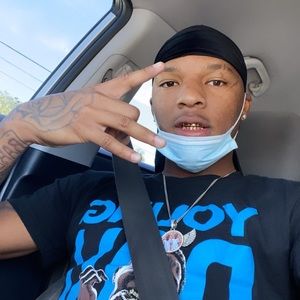 Meet your Posher, Dijon